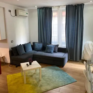Royal Unirii-2 Bdr Appartamento