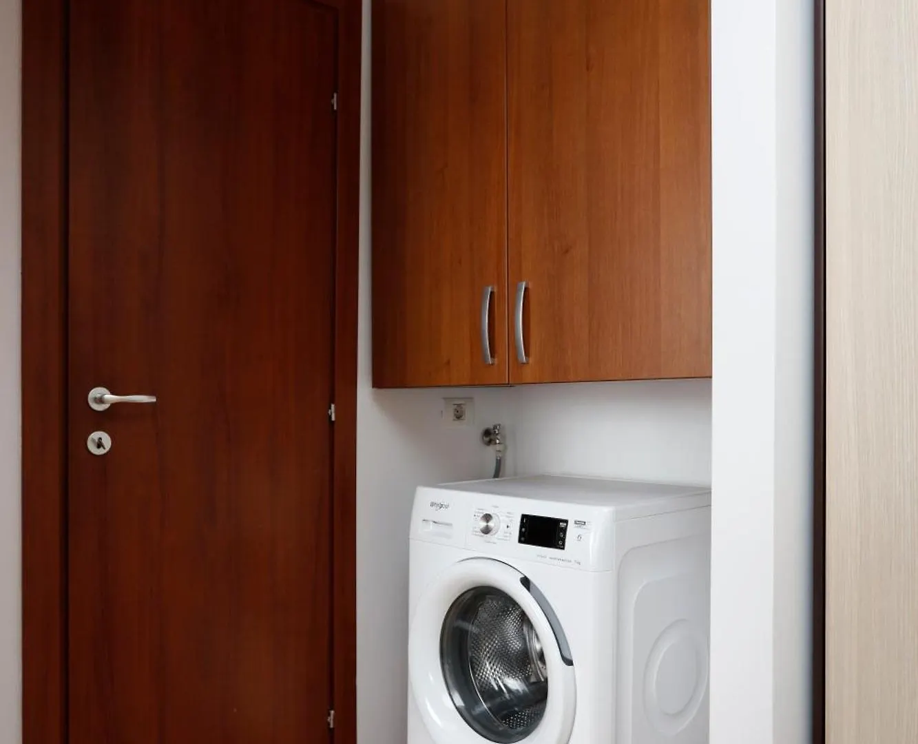 Apartment Enchanting Retreat - Historic Old Town - Pet-Friendly Haven - Steps From Unirii Bucharest
